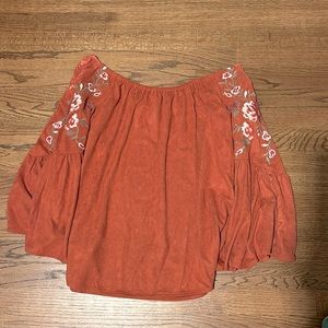 REPOSHING NWT off the shoulder blouse
